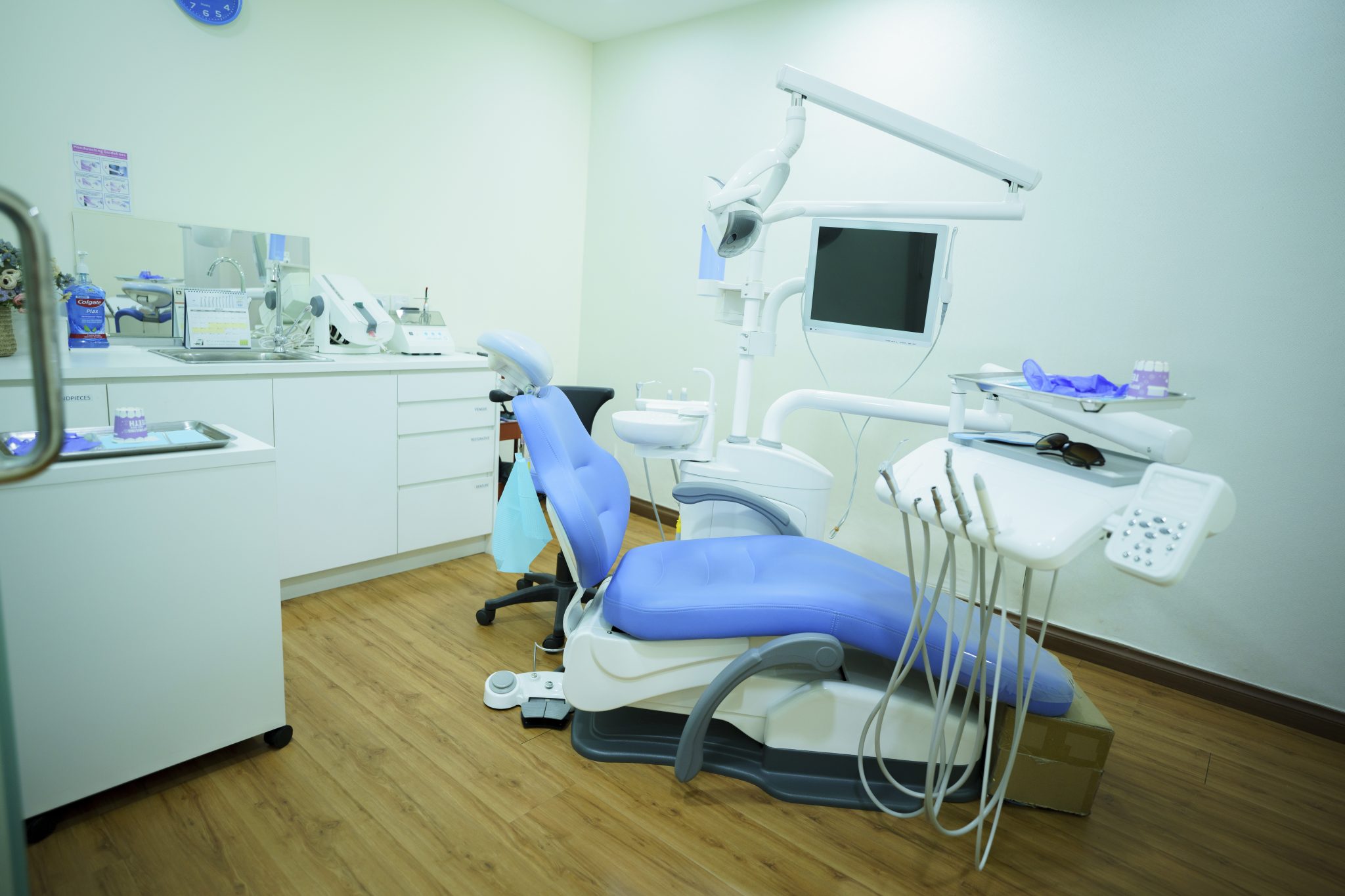 Dentist in Subang Jaya Lotus Dental Clinic